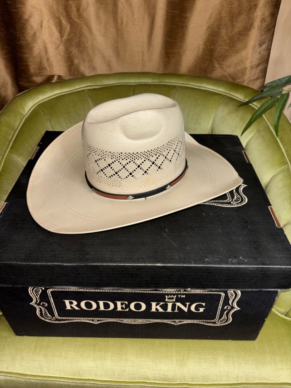 Rodeo King 25X Cowboy  Hat Size 6 7/8 . Shantung. Open Crown
